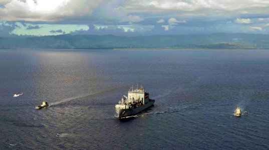 US Navy 090814-N-9689V-008 The Military Sealift Command dry cargo-ammunition ship USNS Richard E. Byrd (T-AKE 4) is underway with Royal Australian Navy ships