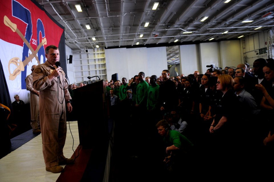 US Navy 090817-N-3610L-441 Vice Adm. William Gortney, Commander, U.S. 5th Fleet, speaks with Sailors aboard the aircraft carrier USS Ronald Reagan (CVN 76)