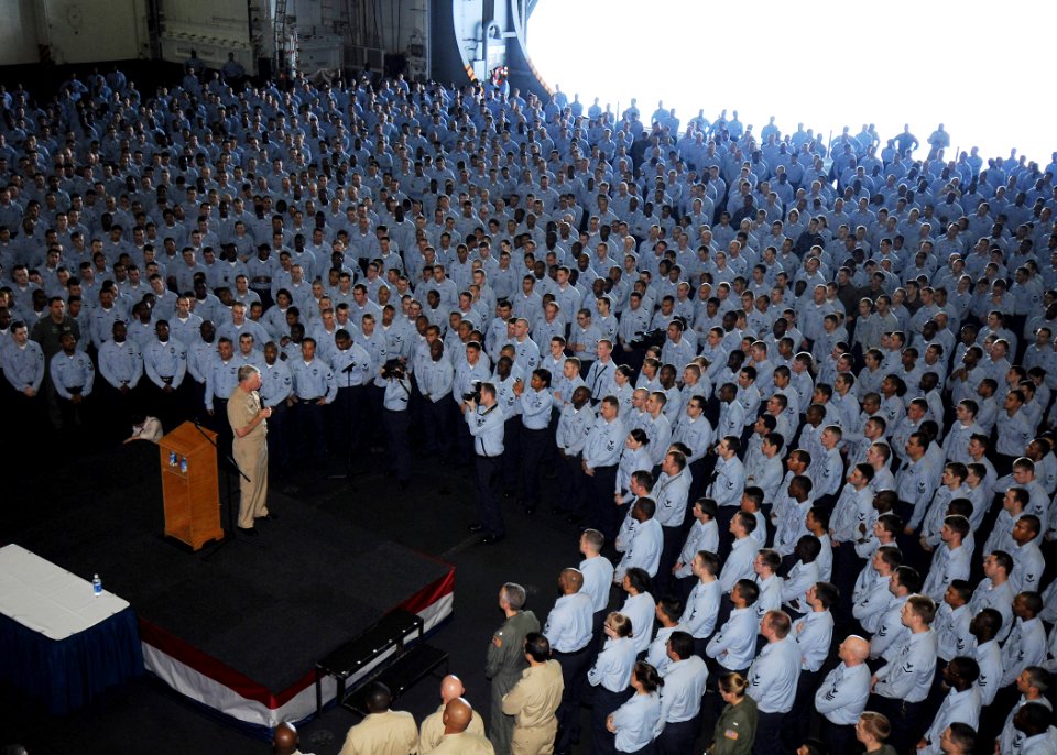 US Navy 090819-N-1062H-019 Chief of Naval Operations (CNO) Adm. Gary Roughead speaks to the crew of the aircraft carrier USS George Washington (CVN 73)