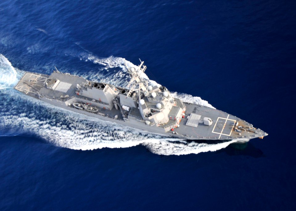 US Navy 090816-N-2638R-003 The Arleigh Burke-class guided-missile destroyer USS Mustin (DDG 89) transits the western Pacific Ocean