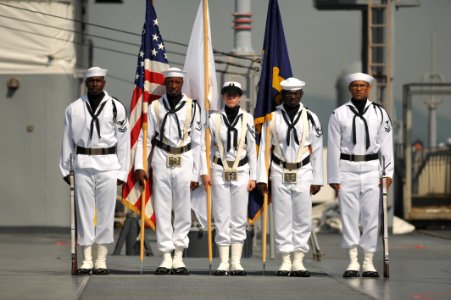 USS Blue Ridge arrives in Japan 120810-N-QI421-271
