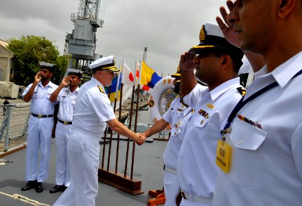 US Navy 090821-N-8273J-222 Chief of Naval Operations (CNO) Adm. Gary Roughead tours the Pakistan Naval Ship (PNS) Tippu Sultan while visiting a naval base in Karachi, Pakistan photo