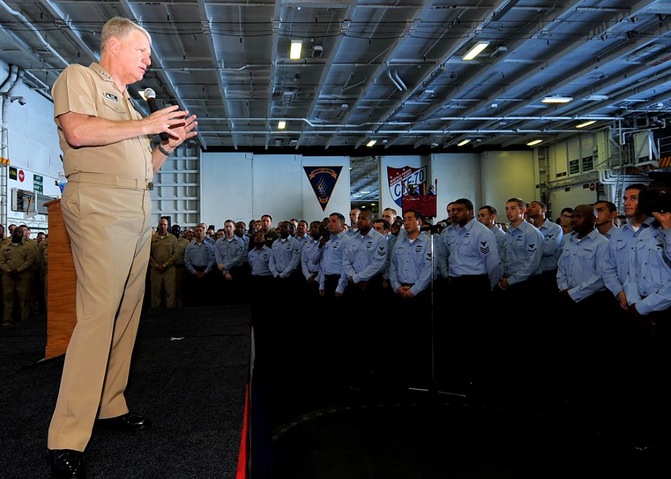 US Navy 090819-N-6233H-179 Chief of Naval Operations (CNO) Adm. Gary Roughead speaks to the crew of the aircraft carrier USS George Washington (CVN 73)