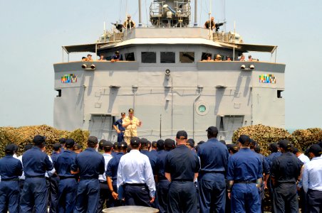US Navy 090822-N-8273J-061 Chief of Naval Operations (CNO) Adm. Gary Roughead speaks with Sailors and answers questions during an all-hands call aboard the guided-missile frigate USS Thatch (FFG 43)