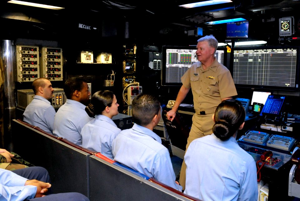 US Navy 090819-N-8273J-204 Chief of Naval Operations (CNO) Adm. Gary Roughead speaks with sailors in air operations aboard the Nimitz-class aircraft carrier USS George Washington (CVN 73)