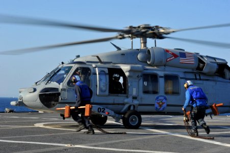 USS Blue Ridge 130524-N-NN332-127