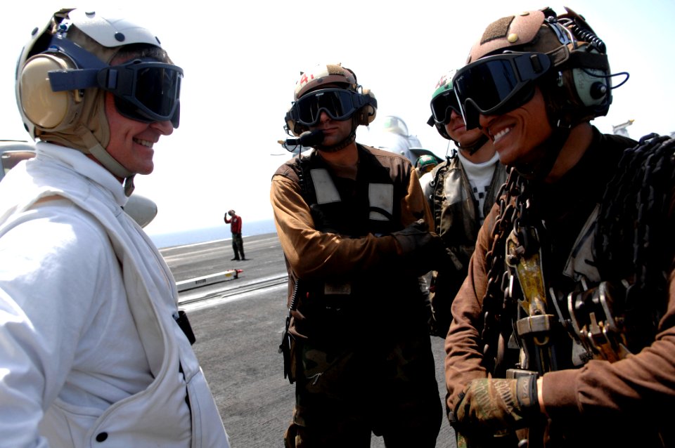 US Navy 090913-N-9818V-529 Master Chief Petty Officer of the Navy (MCPON) Rick West speaks with Sailors on the flight deck of the aircraft carrier USS Ronald Reagan (CVN 76)