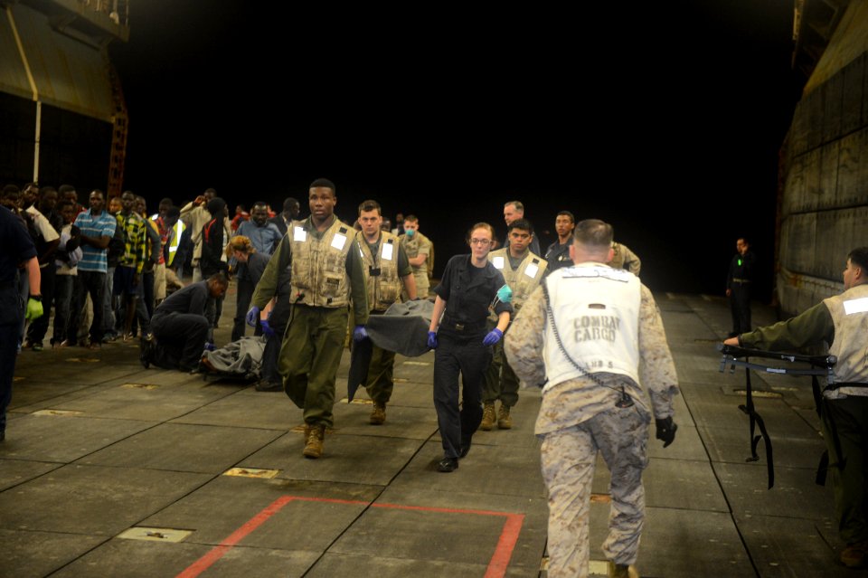 USS Bataan assists vessels, occupants in distress 140606-N-MW280-909