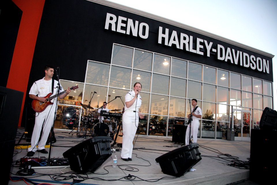 US Navy 090915-N-3271W-189 The U.S Navy Band Northwest
