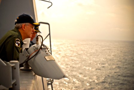 US Navy 090920-N-8590G-007 Gen. Douglas Fraser, commander of U.S. Southern Command, takes a tour of the amphibious transport dock ship USS Mesa Verde (LPD 19)