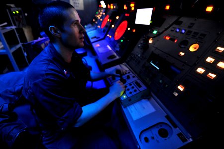 USS Bataan (LHD 5) 140703-N-AO823-205 (14590584661)