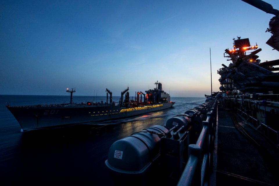 USS Bataan (LHD 5) 140517-N-NX070-027 (14211051105)