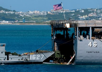US Navy 090926-N-0807W-020 Landing Craft Utility (LCU) 1627 transports personnel and equipment assigned to the 31st Marine Expeditionary Unit (31st MEU) to the amphibious dock landing ship USS Tortuga (LSD 46)