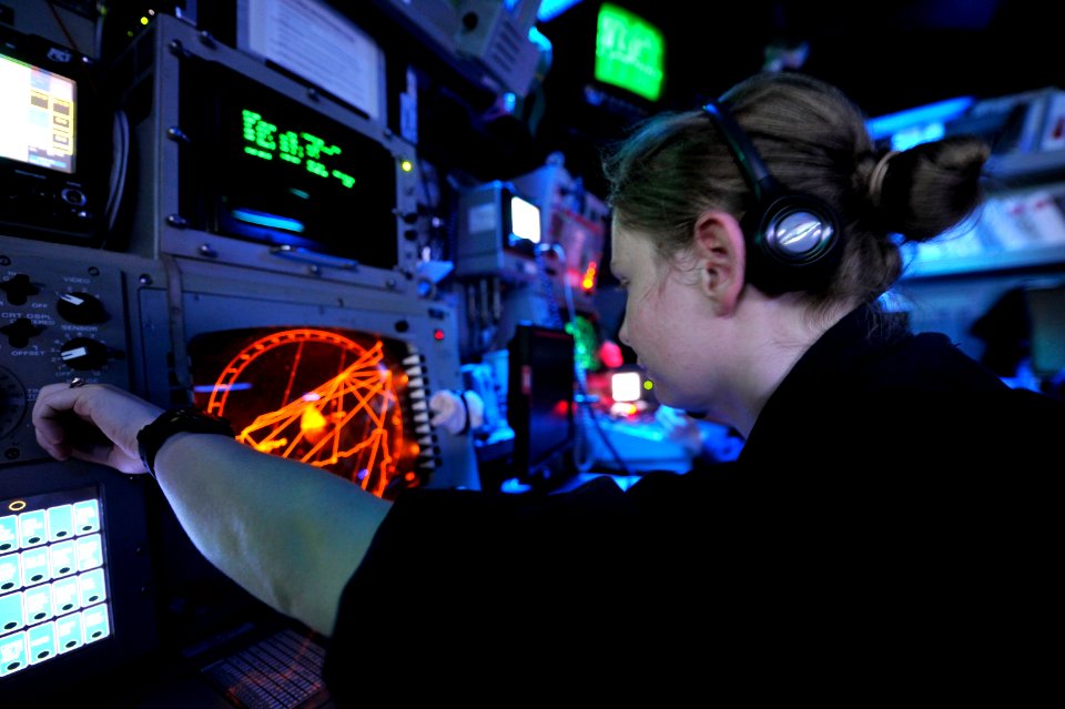 USS Bataan (LHD 5) 140703-N-AO823-275 (14590580981)