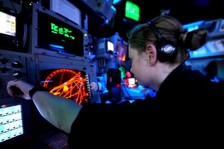USS Bataan (LHD 5) 140703-N-AO823-275 (14590580981)