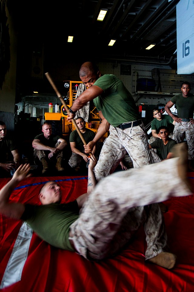 USS Bataan (LHD 5) 140507-M-HZ646-011 (14155718891)