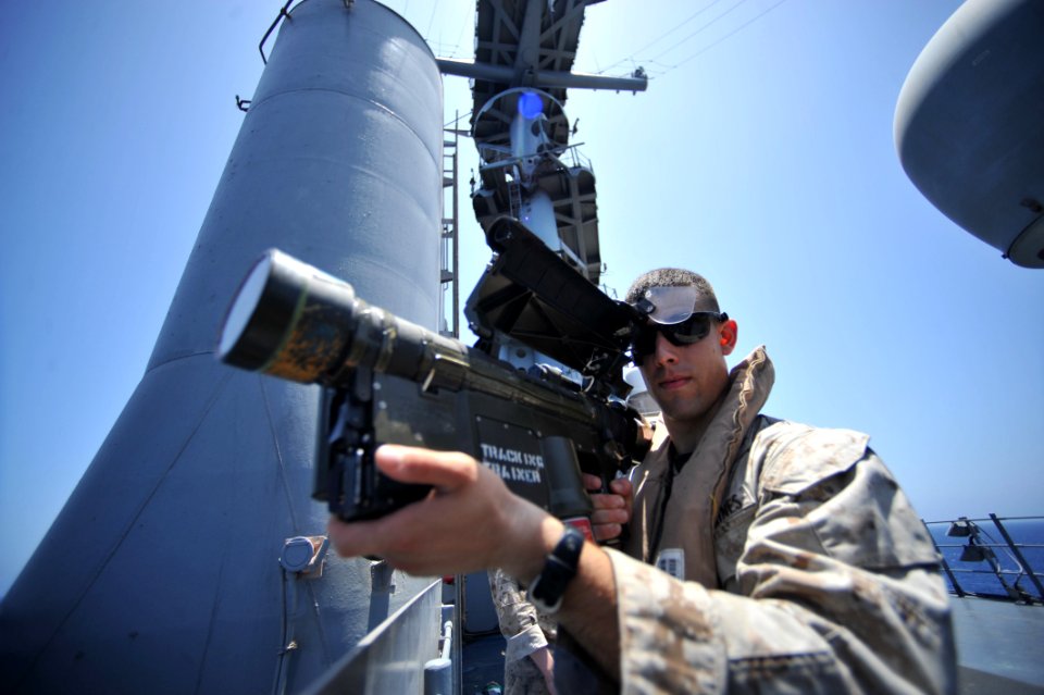 USS Bataan (LHD 5) 140508-N-IK431-017 (14143641465)