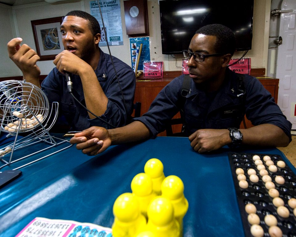 USS Bataan (LHD 5) 140511-N-PJ969-017 (14010844518)