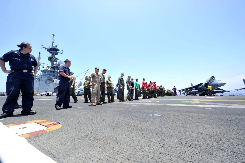 USS BATAAN (LHD 5) 140428-N-AO823-011 (14056725391)