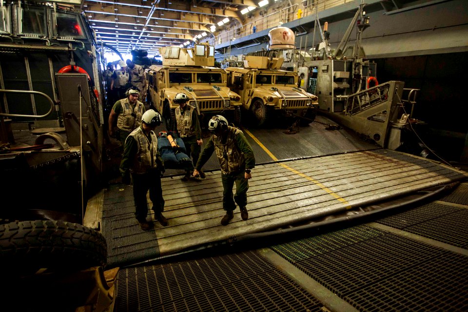 USS BATAAN (LHD 5) 140428-M-HZ646-087 (14084520651)