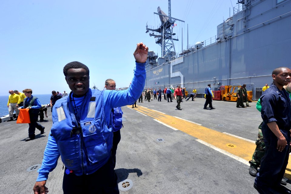 USS BATAAN (LHD 5) 140428-N-AO823-003 (14056744462)