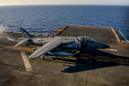 USS Bataan (LHD 5) 140419-N-HO612-154 (13945757392)