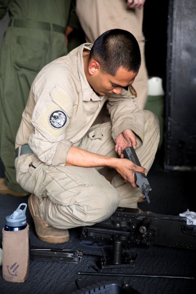 USS BATAAN (LHD 5) 140402-M-VU249-016 (13659770535)