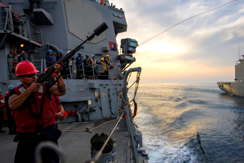 USS Bataan (LHD 5) (14140330111)