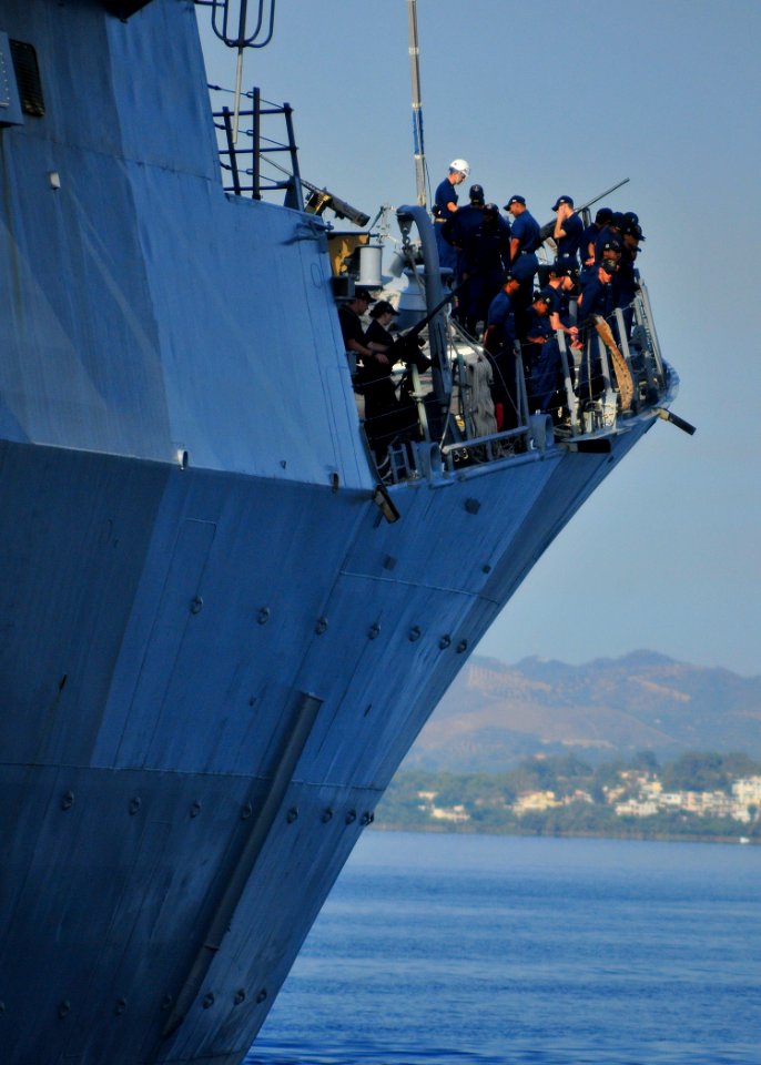 USS Barry visits Greece 130903-N-MO201-026