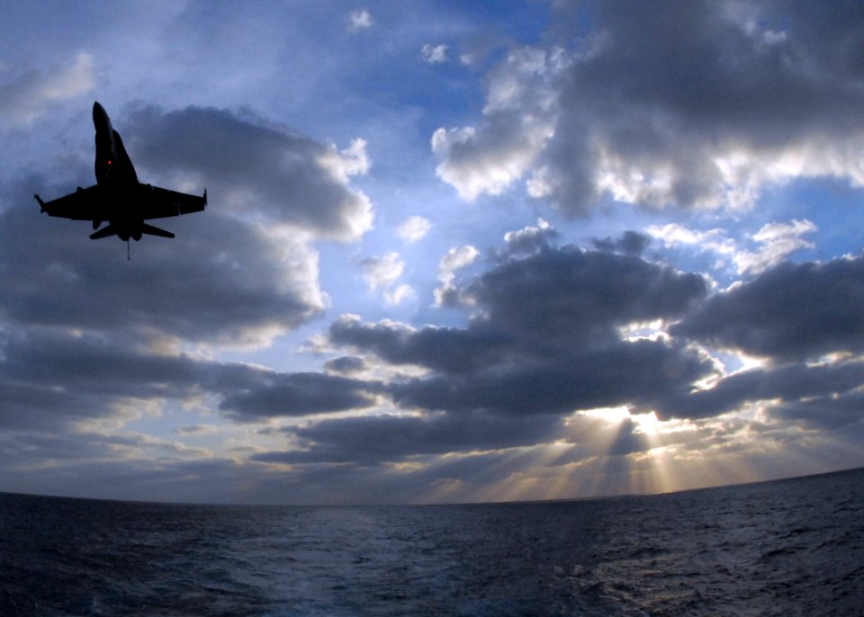US Navy 091019-N-1644H-091 An F-A-18C Hornet from Carrier Air Wing (CVW) 5 prepares to land aboard the aircraft carrier USS George Washington (CVN 73)