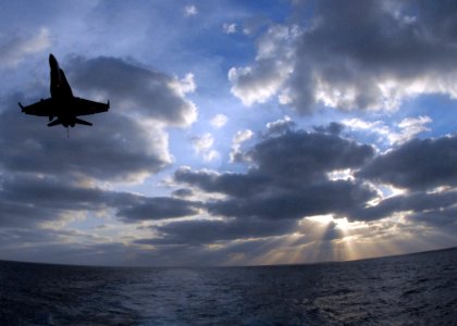 US Navy 091019-N-1644H-091 An F-A-18C Hornet from Carrier Air Wing (CVW) 5 prepares to land aboard the aircraft carrier USS George Washington (CVN 73)
