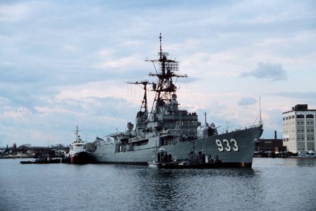 USS Barry being moved from GSA pier to Washington Navy Yard pier 2 DN-ST-84-04841