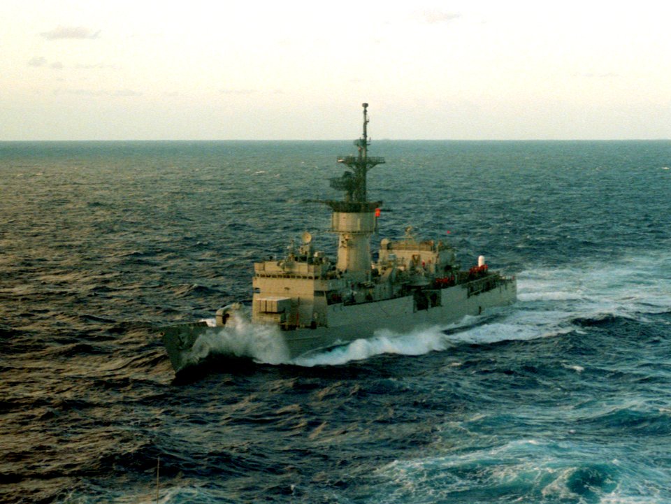 USS Barbey (FF-1088) in rough seas 1990