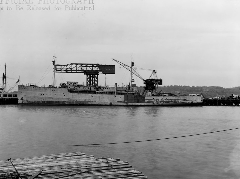 USS Aroostook - 19-N-24273