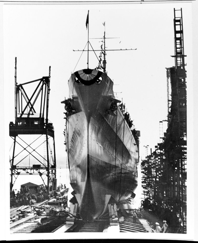 USS Atlanta (CL-51) - 19-N-27284