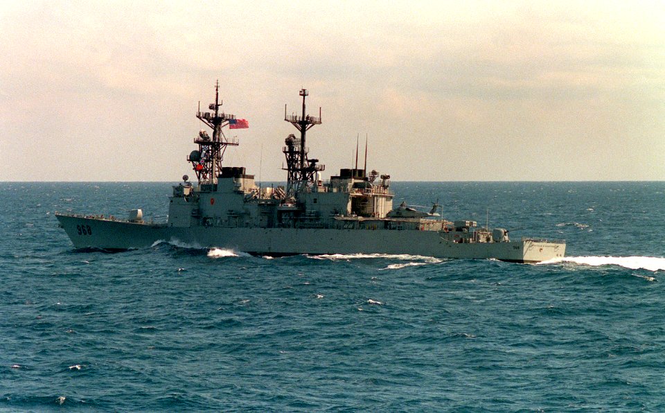USS ARTHUR W. RADFORD (DD-968) underway in 1992