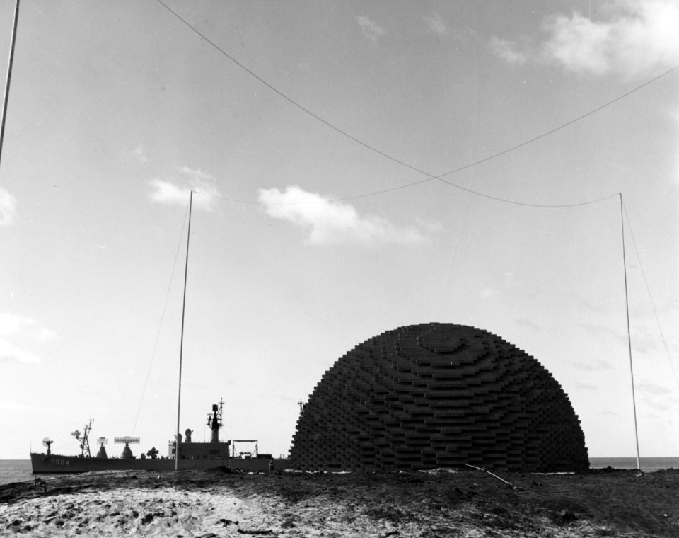 USS Atlanta (IX-304) with 500 ton-TNT charge in April 1965