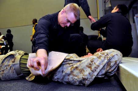 USS Arlington mass casualty drill 150507-N-GG458-011