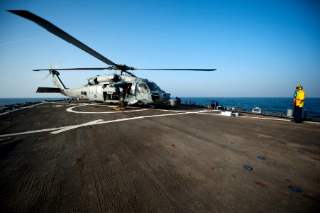 USS Arleigh Burke 140421-N-WD757-184