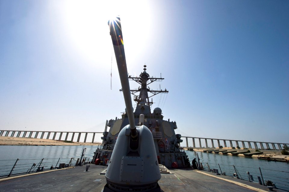 USS Arleigh Burke (DDG 51) 140924-N-WD757-599 (15298384977)