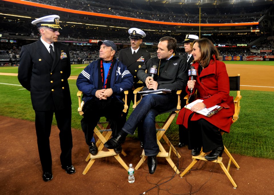 US Navy 091104-N-2147L-005 New York City Mayor Michael Bloomberg and Cmdr. Curt Jones, commanding officer of the amphibious transport dock ship Pre-Commissioning