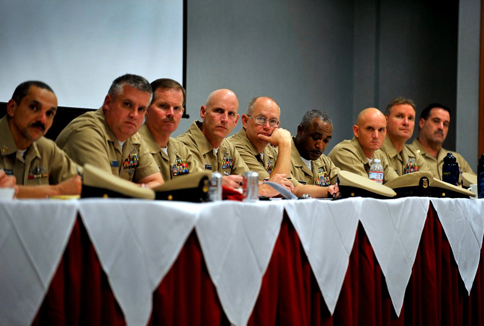 US Navy 091104-N-8273J-214 Fleet, Force and Command Master Chiefs listen as Chief of Naval Operations Adm. Gary Roughead answers questions