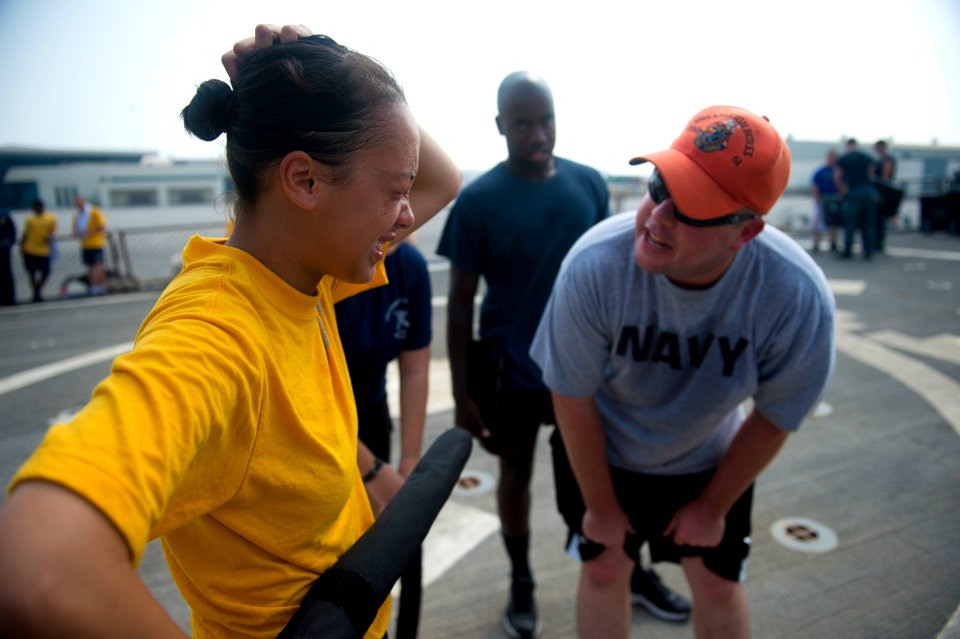 USS Arleigh Burke (DDG 51) 140828-N-WD757-121 (15124459612)
