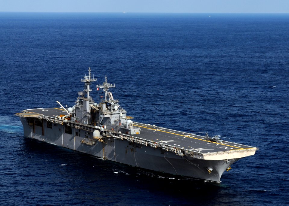 US Navy 091107-N-0120A-544 The forward-deployed amphibious assault ship USS Essex (LHD 2) is underway to Okinawa, Japan after a ship's repair availability