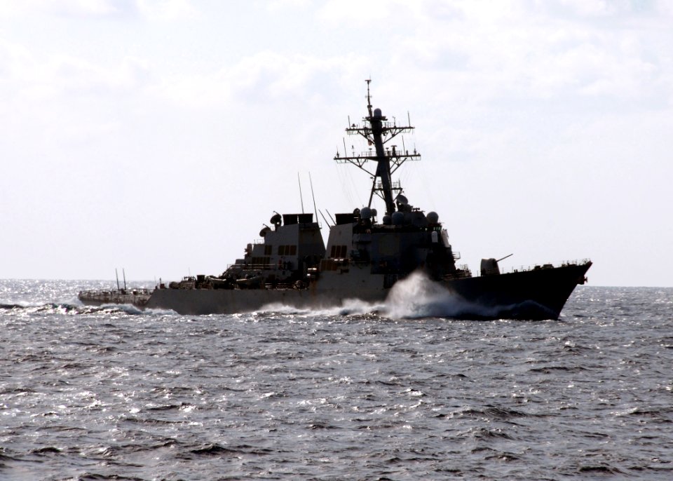 US Navy 091107-N-1644H-146 The guided-missile destroyer USS O'Kane (DDG 77) is underway supporting security and stability in the western Pacific Ocean
