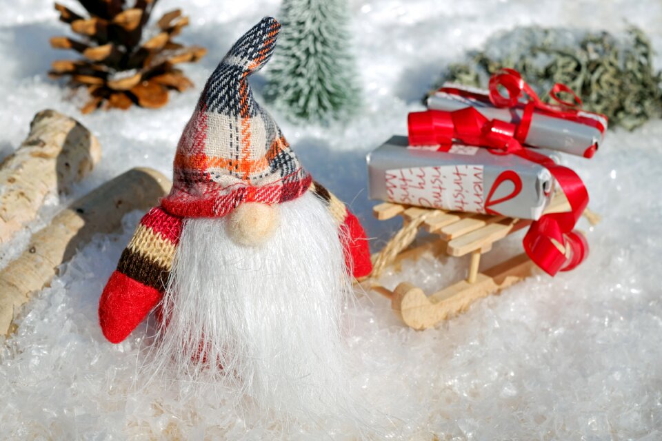Nicholas slide gifts