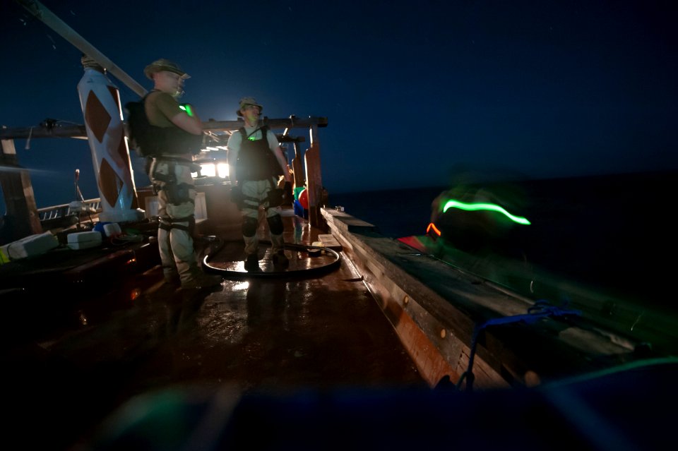 USS Arleigh Burke (DDG 51) 140409-N-WD757-188 (13911142964)