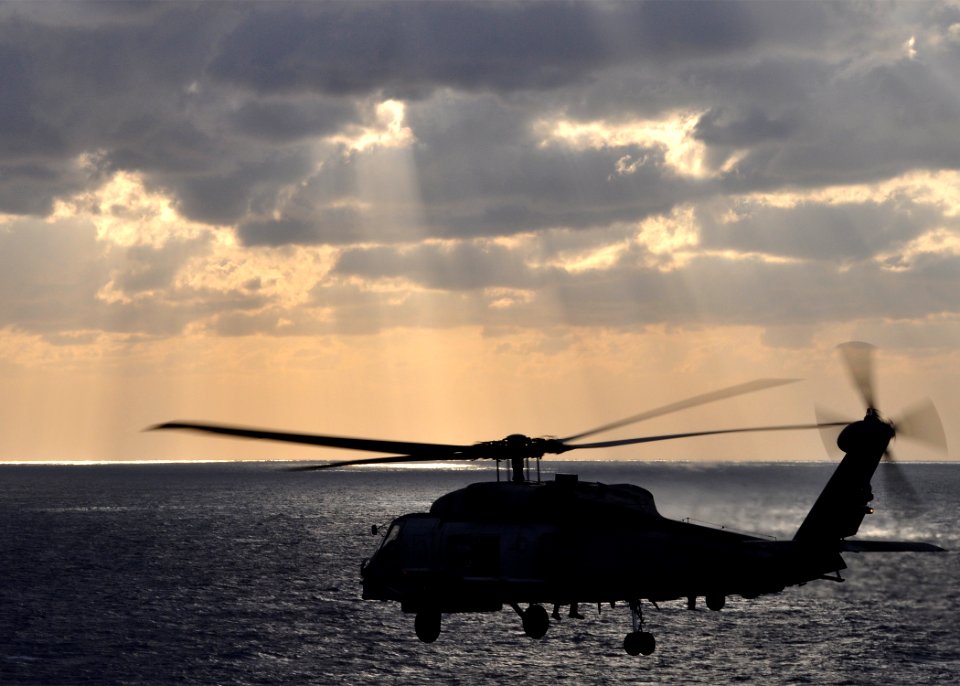 US Navy 091118-N-2013O-183 n SH-60B Sea Hawk helicopter conducts flight operations over the Pacific Ocean
