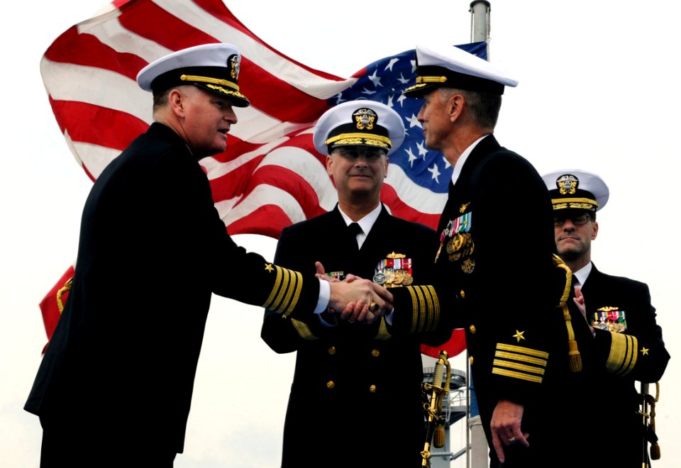 US Navy 091124-N-7478G-333 Capt. Rudy Lupton relieves Capt. Thom W. Burke as commanding officer of USS Blue Ridge (LCC 19)