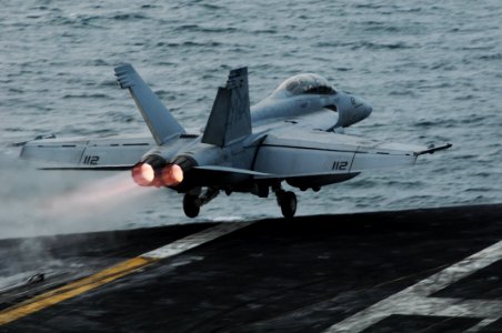 US Navy 091129-N-3038W-050 An F-A-18F Super Hornet assigned to the Black Aces of Strike Fighter Squadron (VFA) 41 launches from the aircraft carrier USS Nimitz (CVN 68)